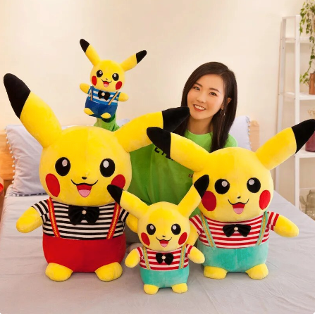 Peluche Pikachu jardinera 50 cm