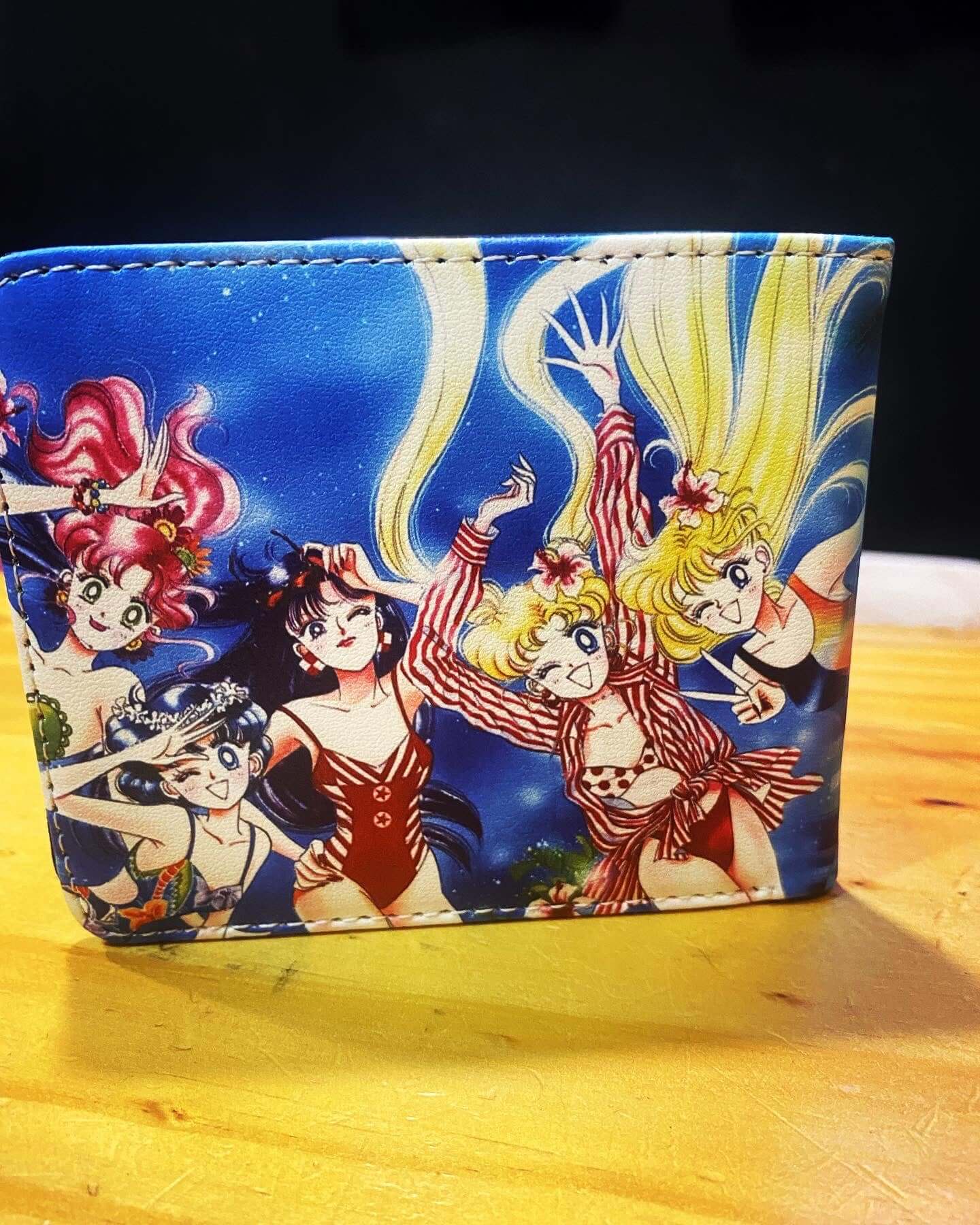 Billeteras sailor moon - amplitudmodulada