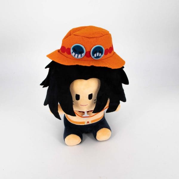 Peluche Ace puño de fuego