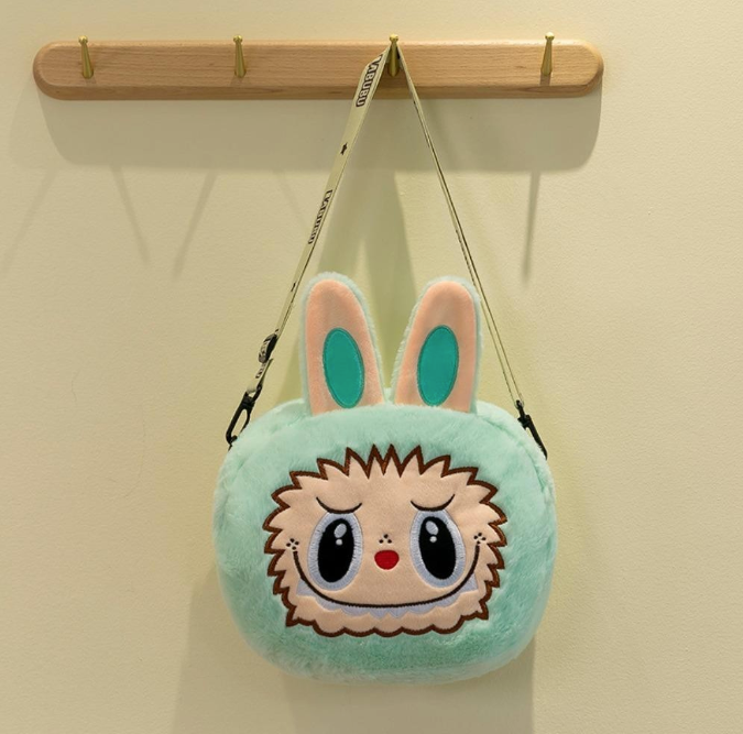 cartera labubu