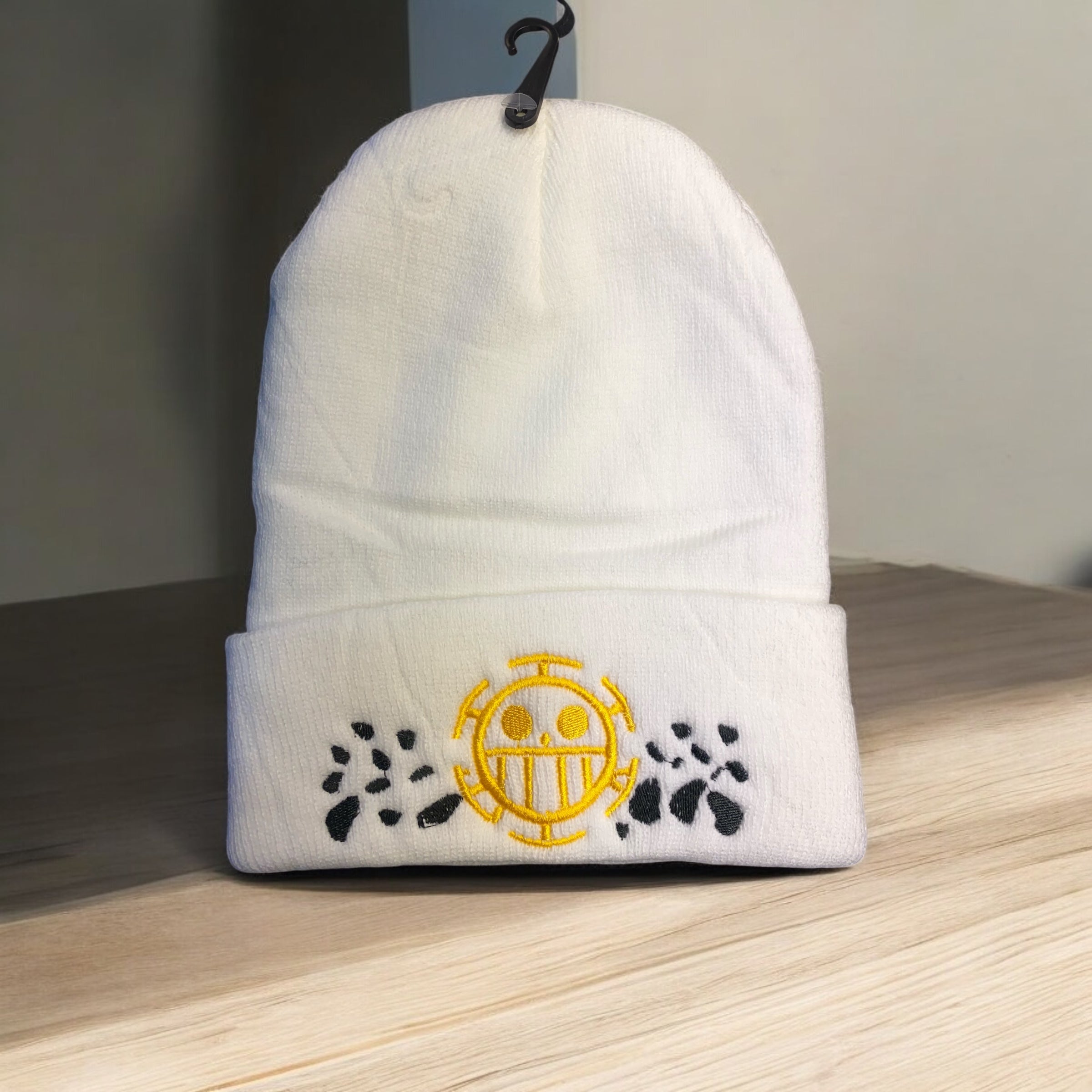 Gorro de lana Trafalgar Law bordado