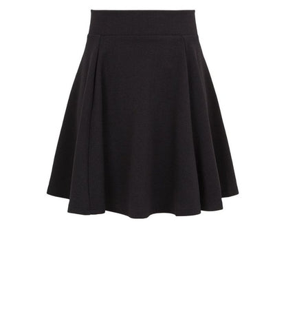 falda skater negra